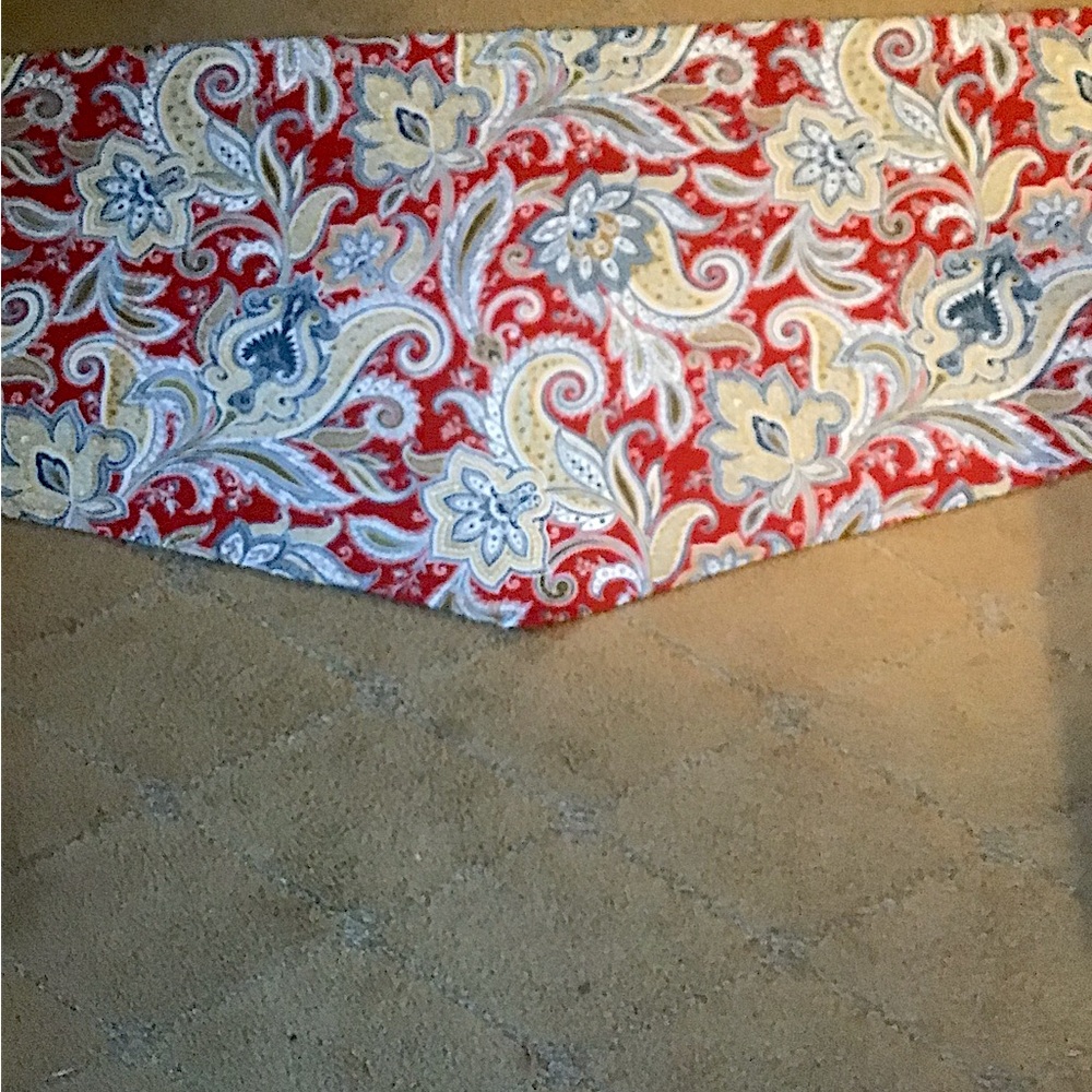 CURTAIN VALANCE